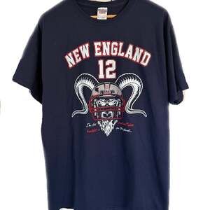 Jerzees New England Football #12 Tom Brady GOAT Graphic T-Shirt